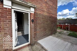 Photo 17- click for photo gallery